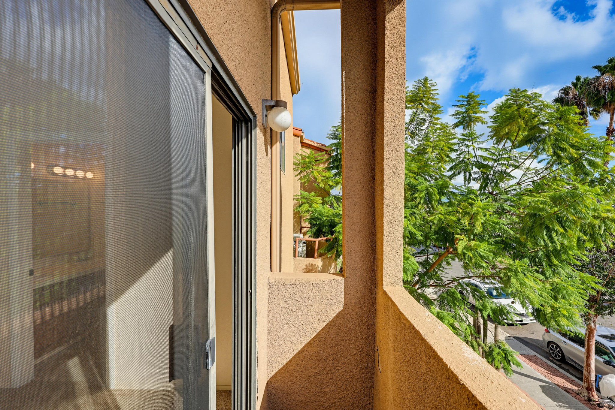 Virtual tour photo 42 of 49 for 4514 51st St #03