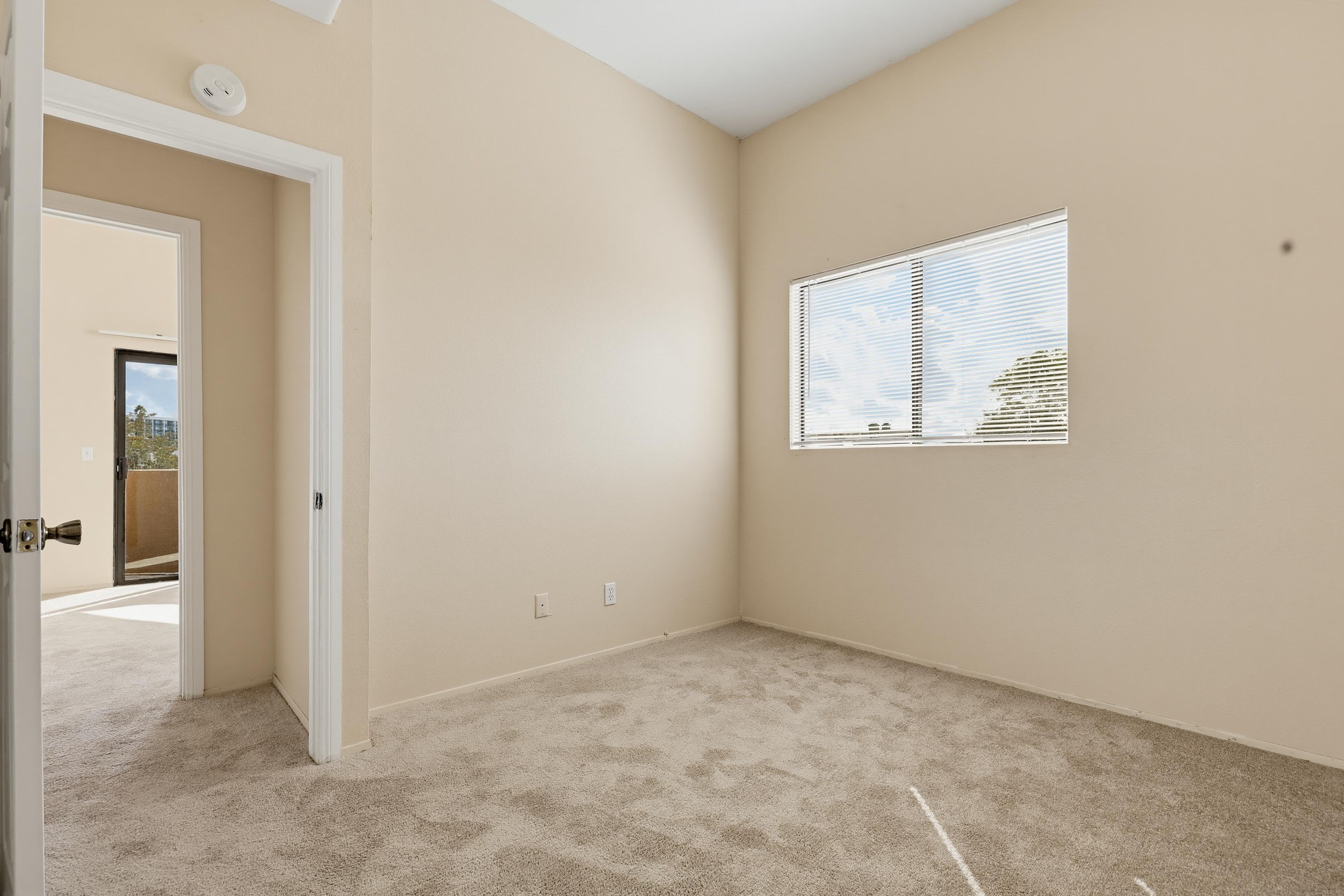 Virtual tour photo 46 of 49 for 4514 51st St #03