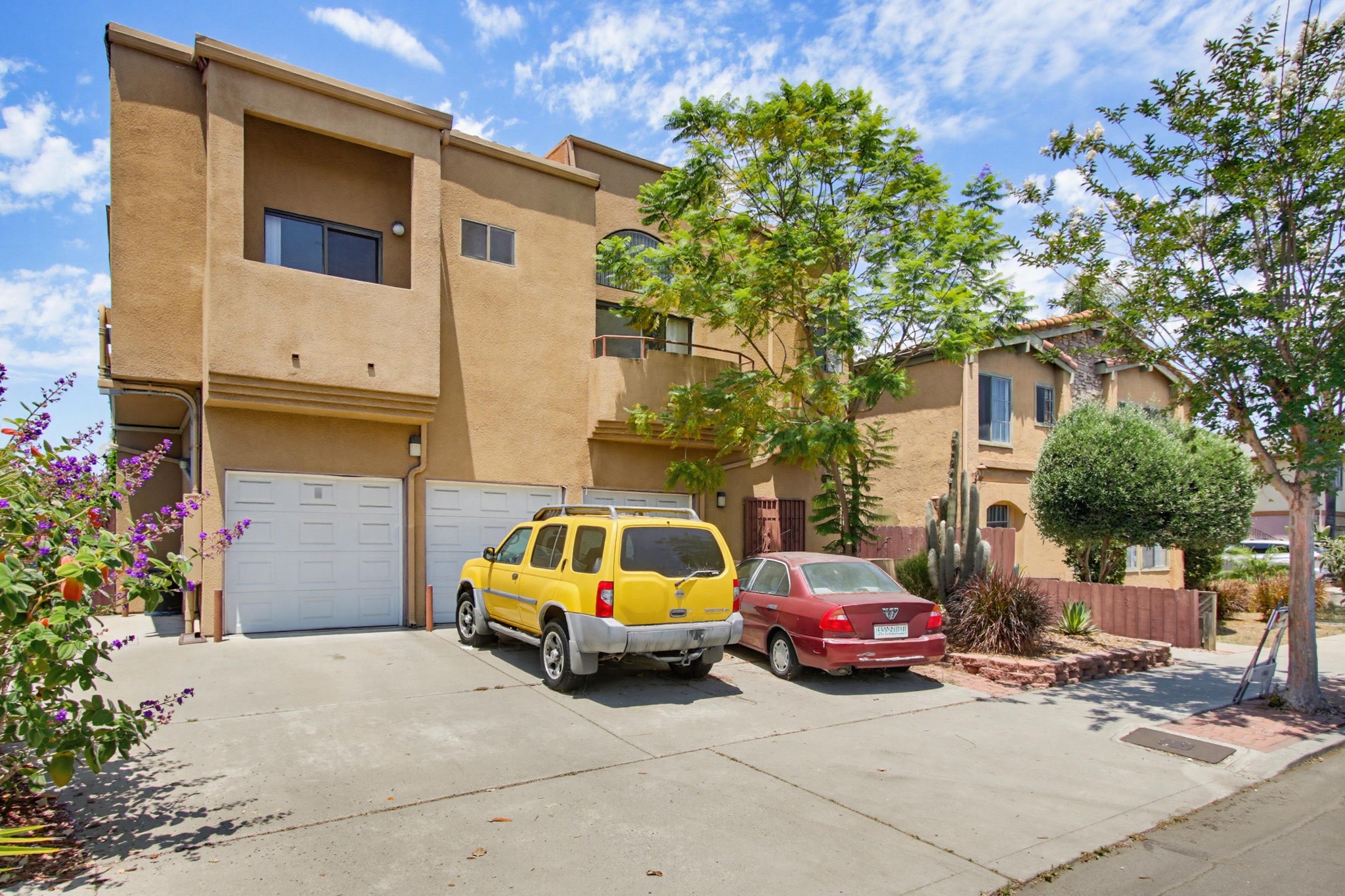 Virtual tour photo 4 of 33 for 4514 51st St #03