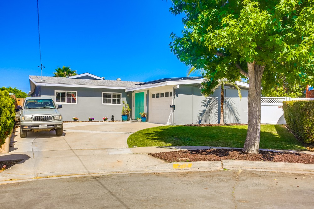 Virtual tour photo 1 of 55 for 4514 Castleton Way