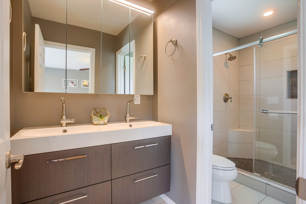 Virtual tour photo 33 of 55 for 4514 Castleton Way