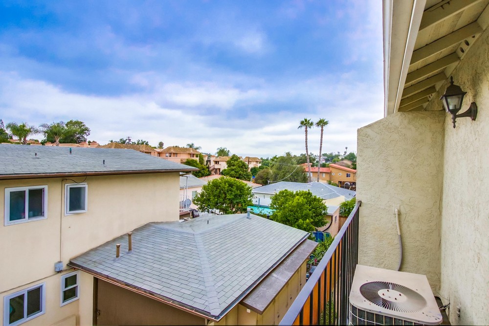 Virtual tour photo 23 of 32 for 4517 College Way Unit I