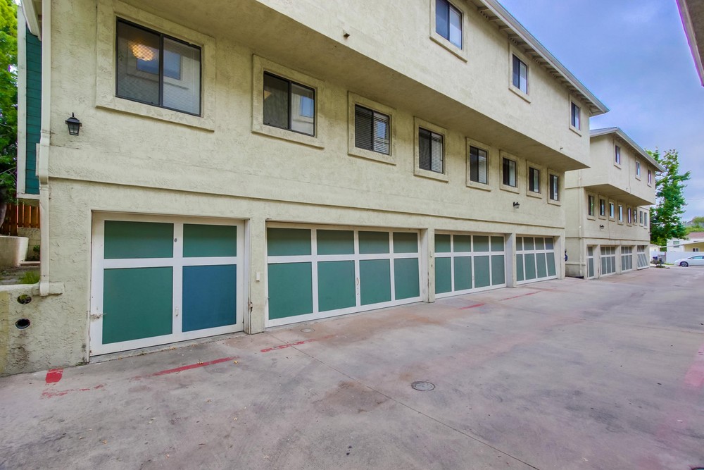 Virtual tour photo 32 of 32 for 4517 College Way Unit I