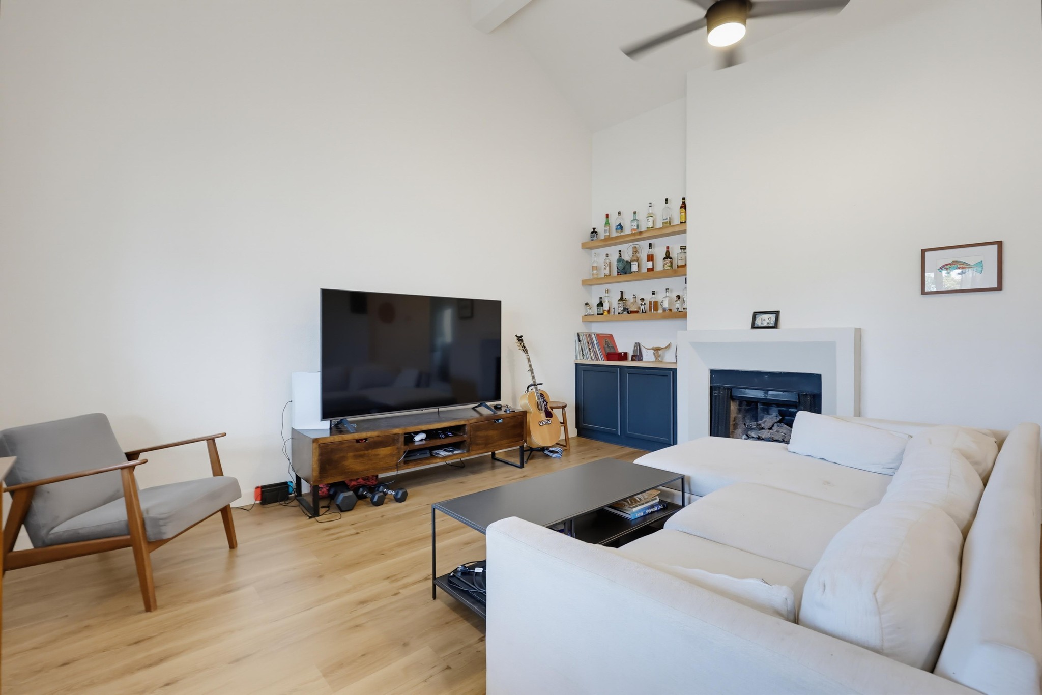 Virtual tour photo 16 of 46 for 4517 Utah St Apt 5