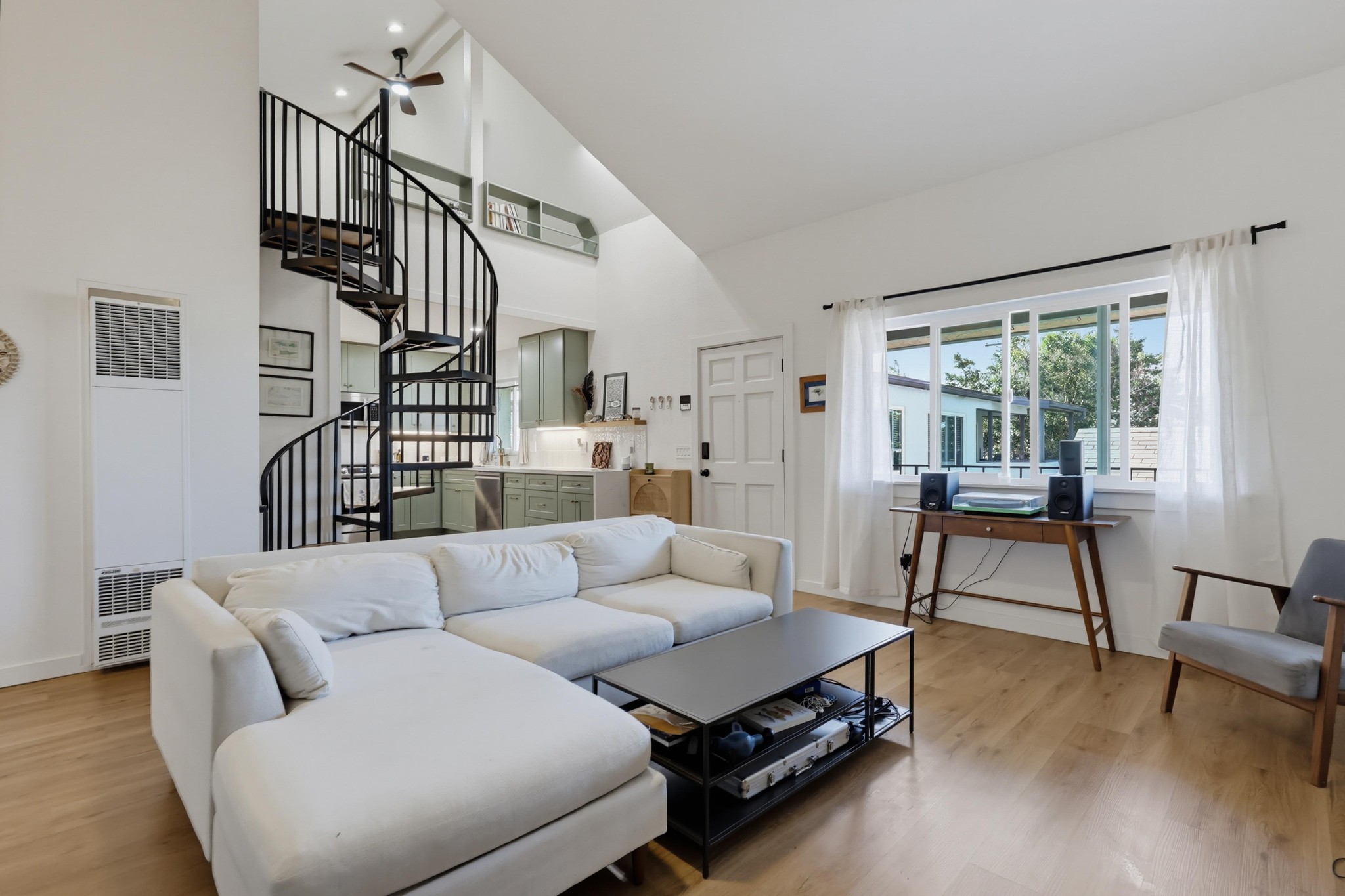 Virtual tour photo 20 of 46 for 4517 Utah St Apt 5