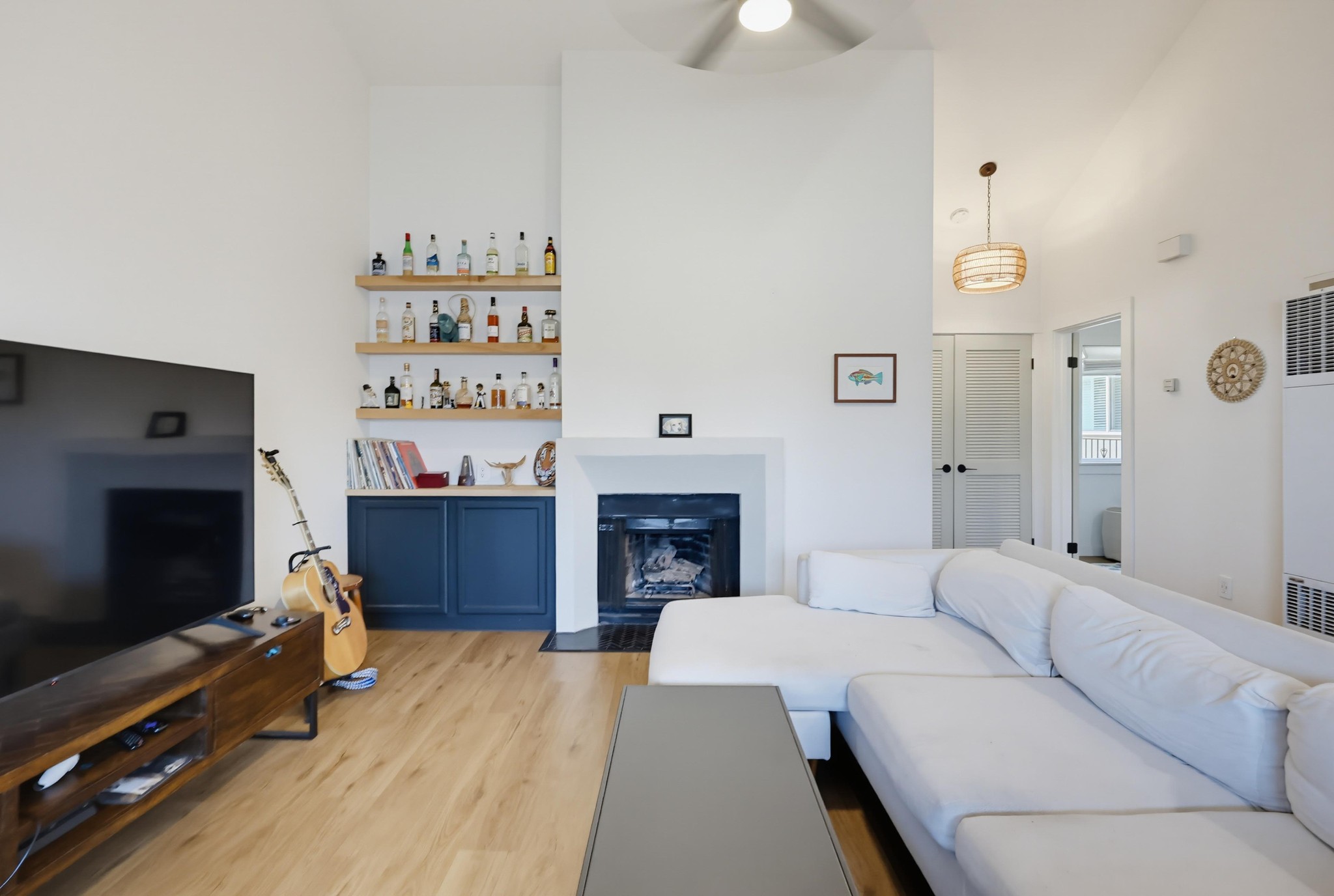 Virtual tour photo 34 of 46 for 4517 Utah St Apt 5