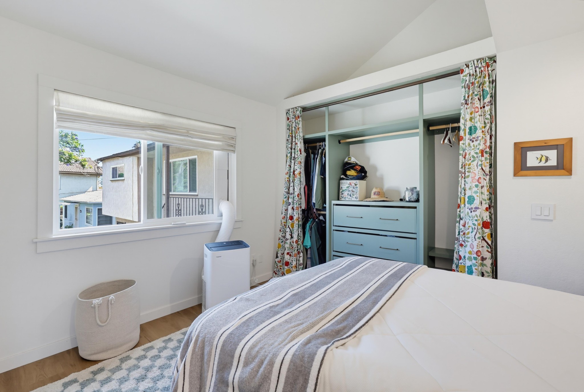 Virtual tour photo 36 of 46 for 4517 Utah St Apt 5