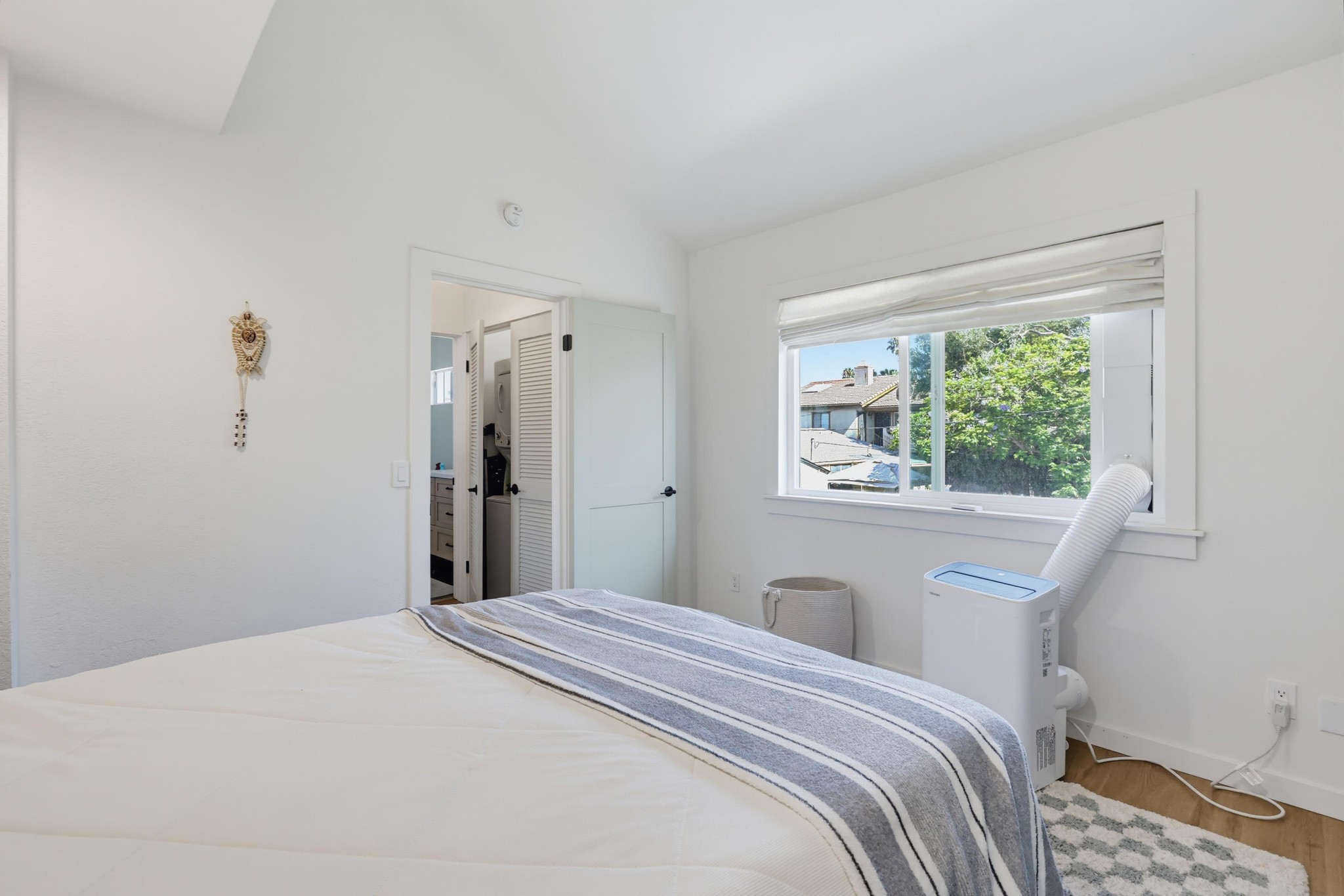 Virtual tour photo 38 of 46 for 4517 Utah St Apt 5