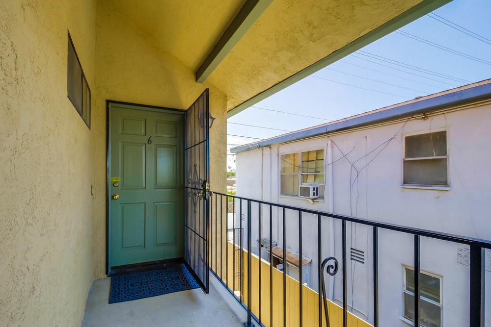 Virtual tour photo 5 of 33 for 4517 Utah St