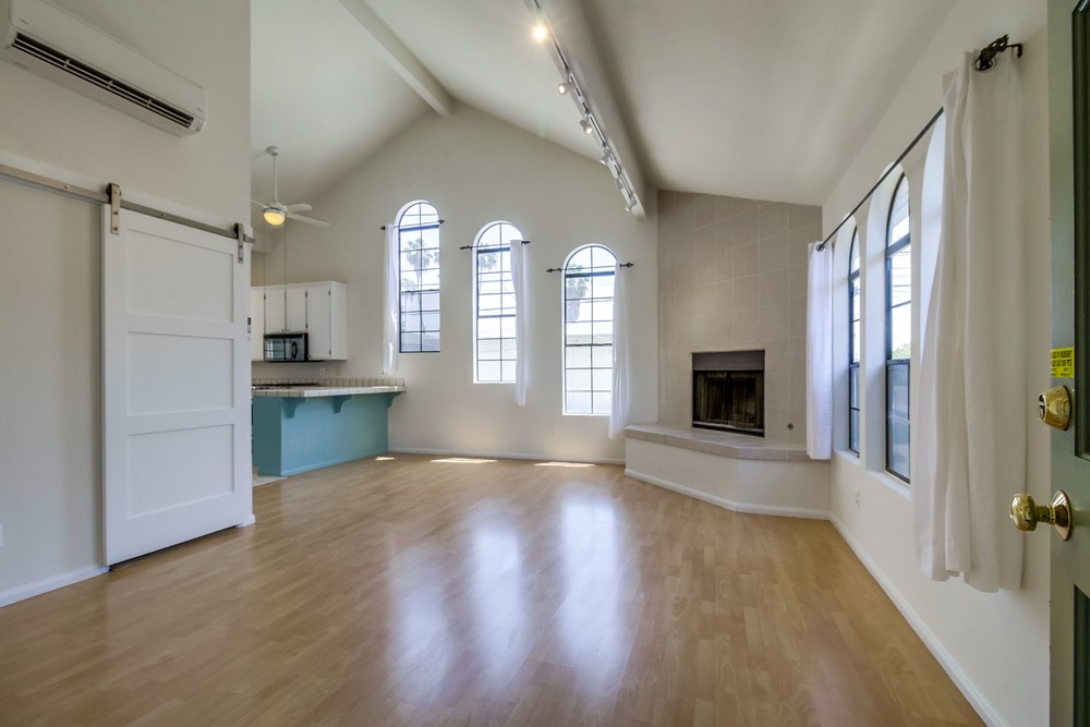 Virtual tour photo 6 of 33 for 4517 Utah St