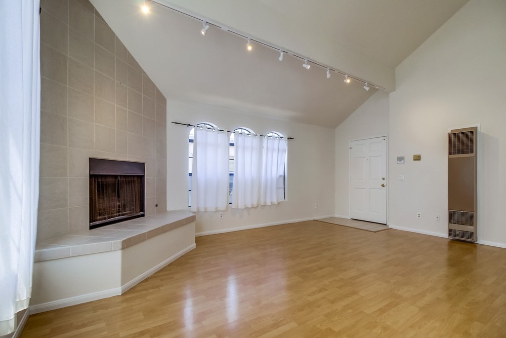 Virtual tour photo 12 of 33 for 4517 Utah St