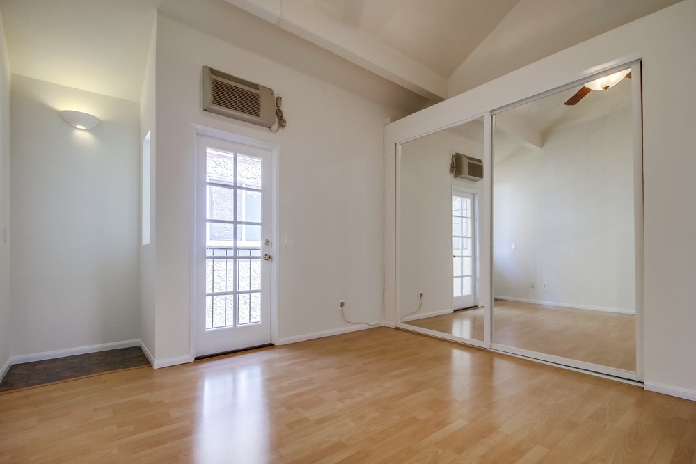 Virtual tour photo 24 of 33 for 4517 Utah St