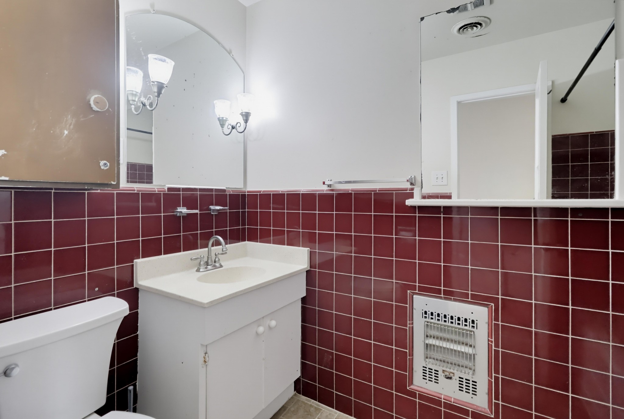 Virtual tour photo 20 of 45 for 452 Park Way