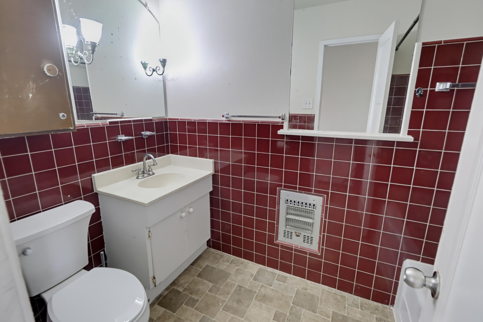 Virtual tour photo 22 of 45 for 452 Park Way