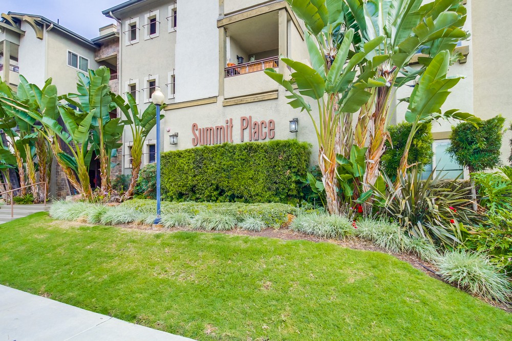Virtual tour photo 3 of 42 for 4521 55th St UNIT 9
