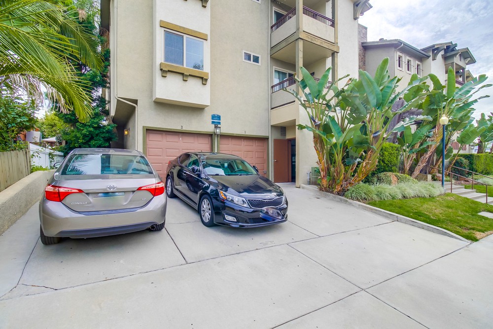Virtual tour photo 6 of 42 for 4521 55th St UNIT 9