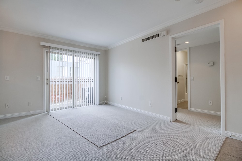 Virtual tour photo 19 of 42 for 4521 55th St UNIT 9