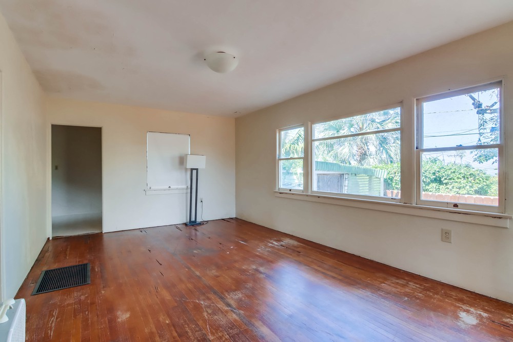 Virtual tour photo 8 of 29 for 4521 Saratoga Ave