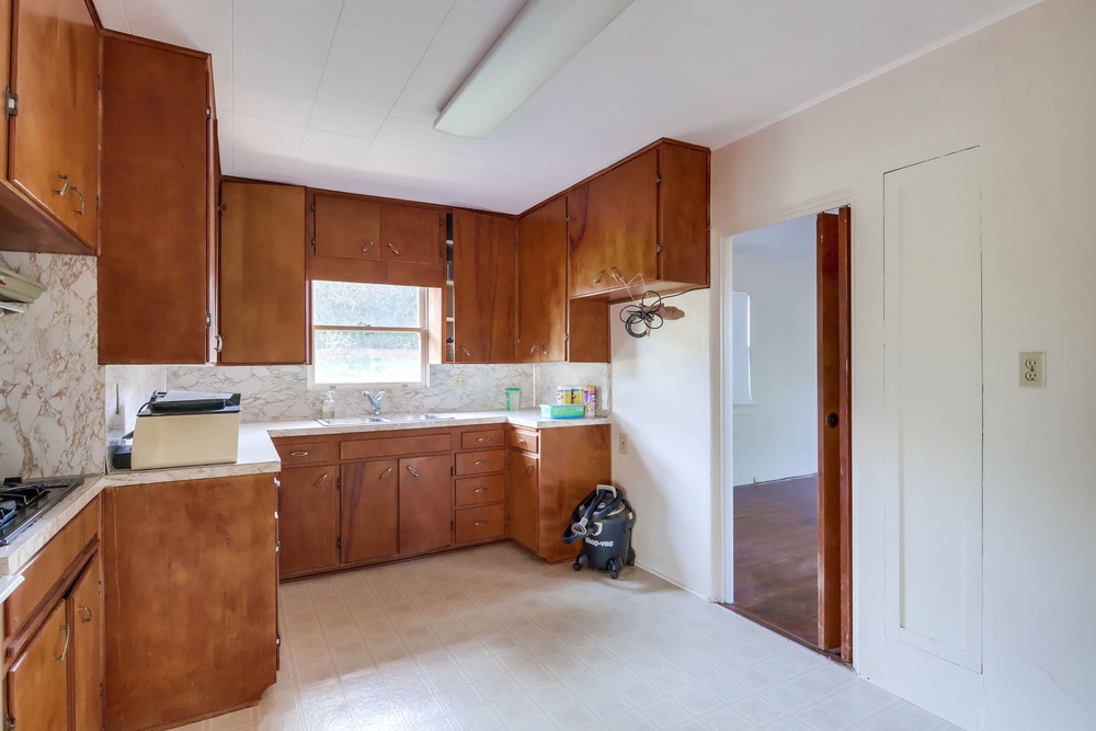 Virtual tour photo 11 of 29 for 4521 Saratoga Ave