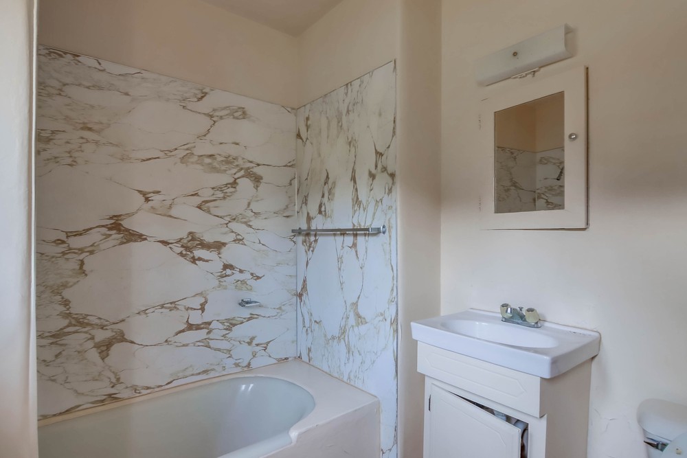 Virtual tour photo 17 of 29 for 4521 Saratoga Ave
