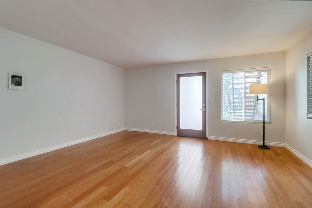 Virtual tour photo 12 of 32 for 4522 Utah St UNIT 4