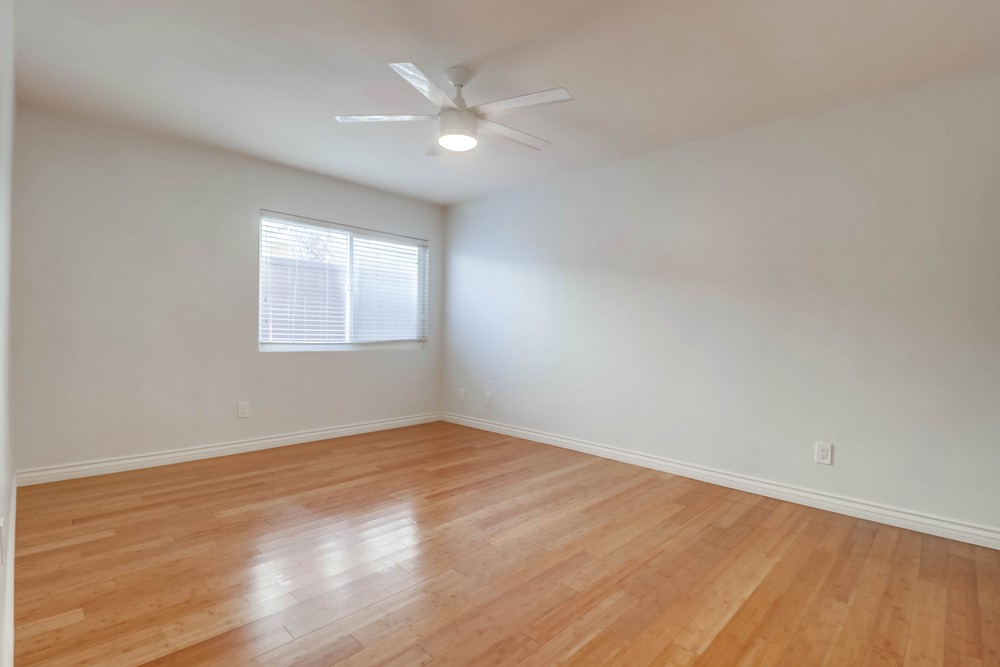 Virtual tour photo 20 of 32 for 4522 Utah St UNIT 4