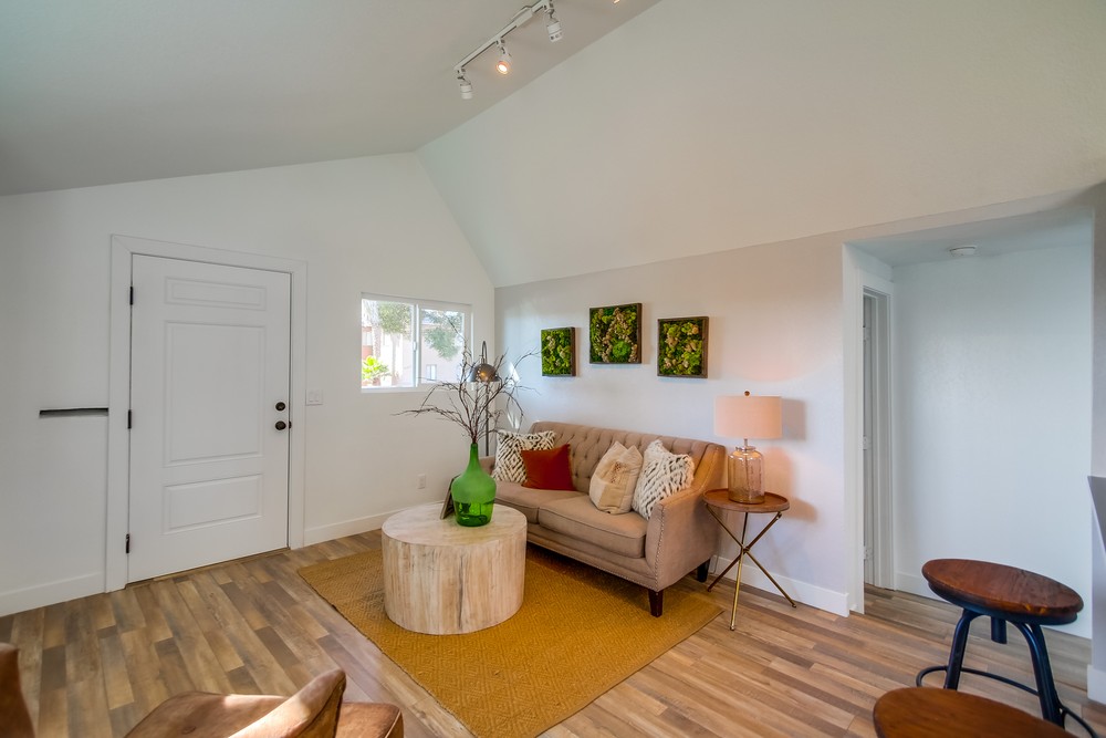 Virtual tour photo 20 of 51 for 4525 Ohio St