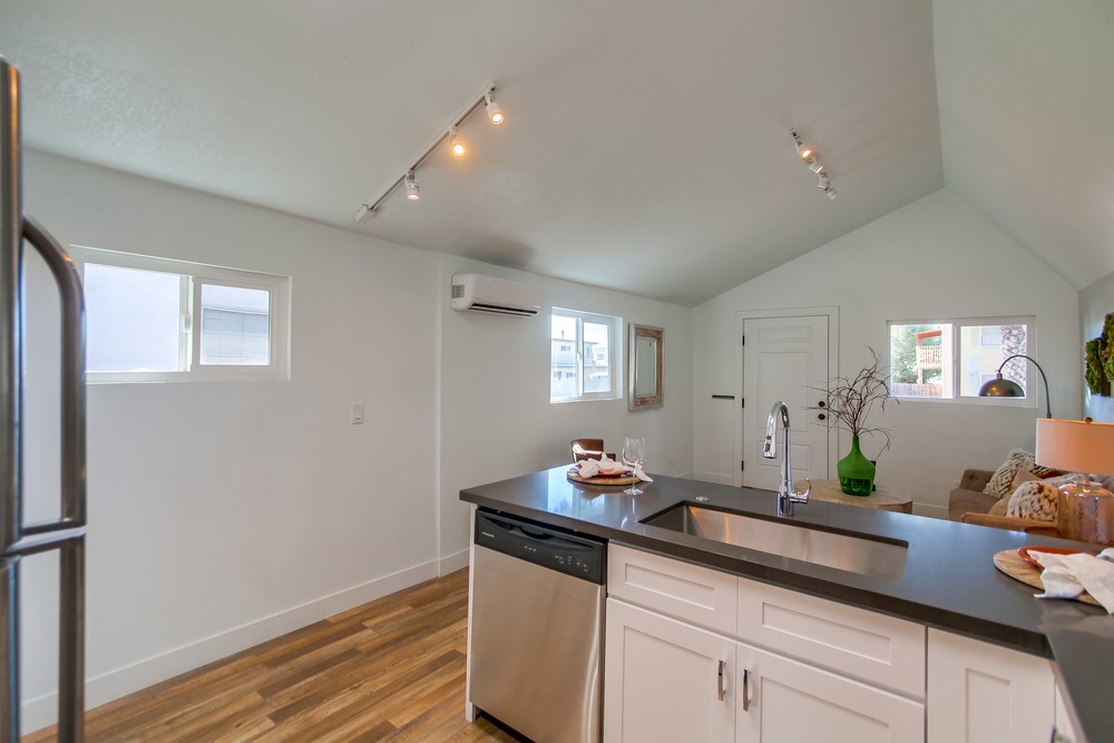 Virtual tour photo 28 of 51 for 4525 Ohio St