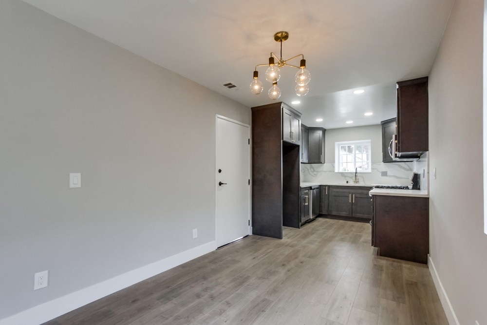 Virtual tour photo 15 of 34 for 4525 Oregon St UNIT 2