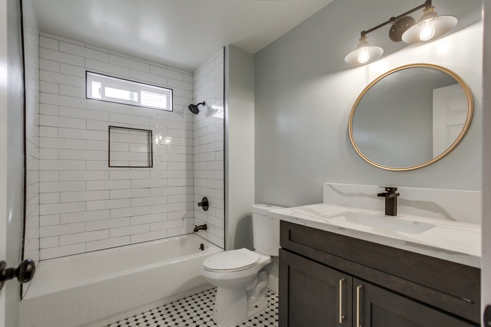 Virtual tour photo 29 of 34 for 4525 Oregon St UNIT 2