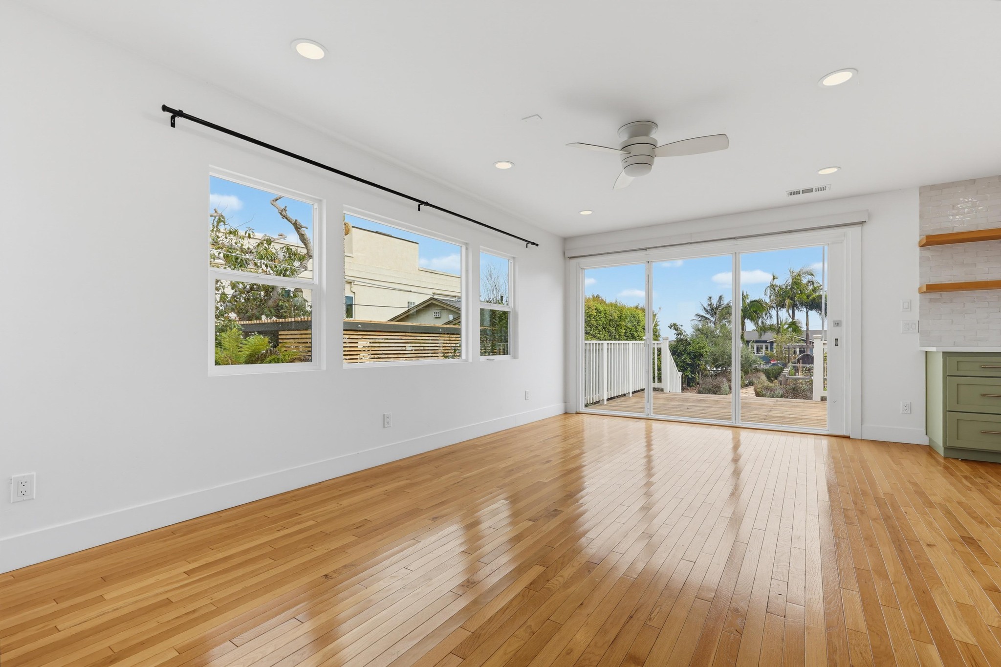 Virtual tour photo 20 of 81 for 4525 Saratoga Ave