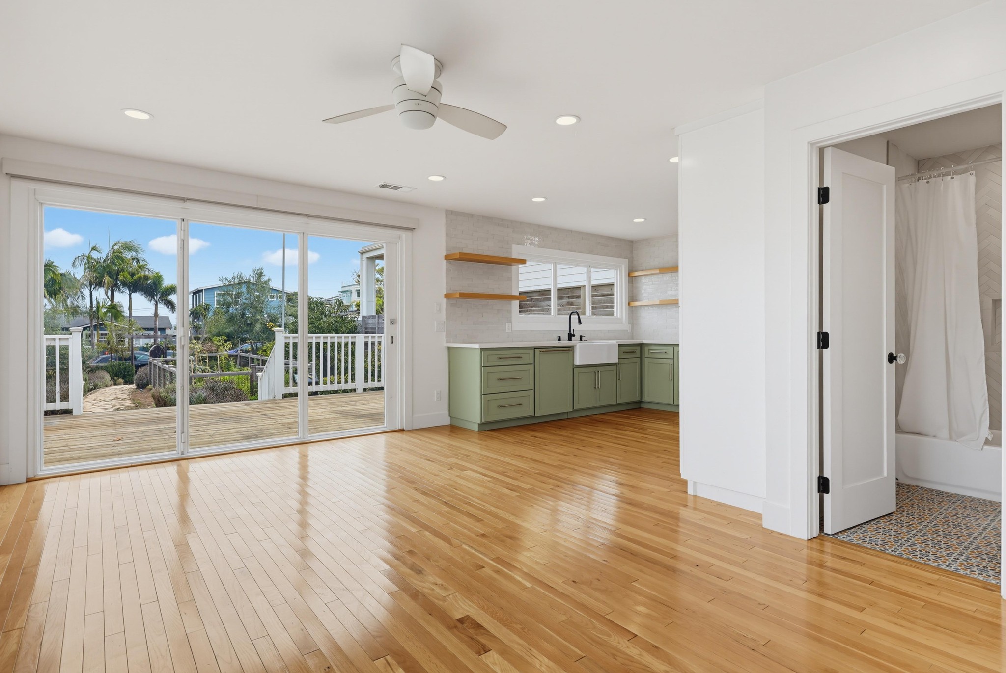 Virtual tour photo 21 of 81 for 4525 Saratoga Ave