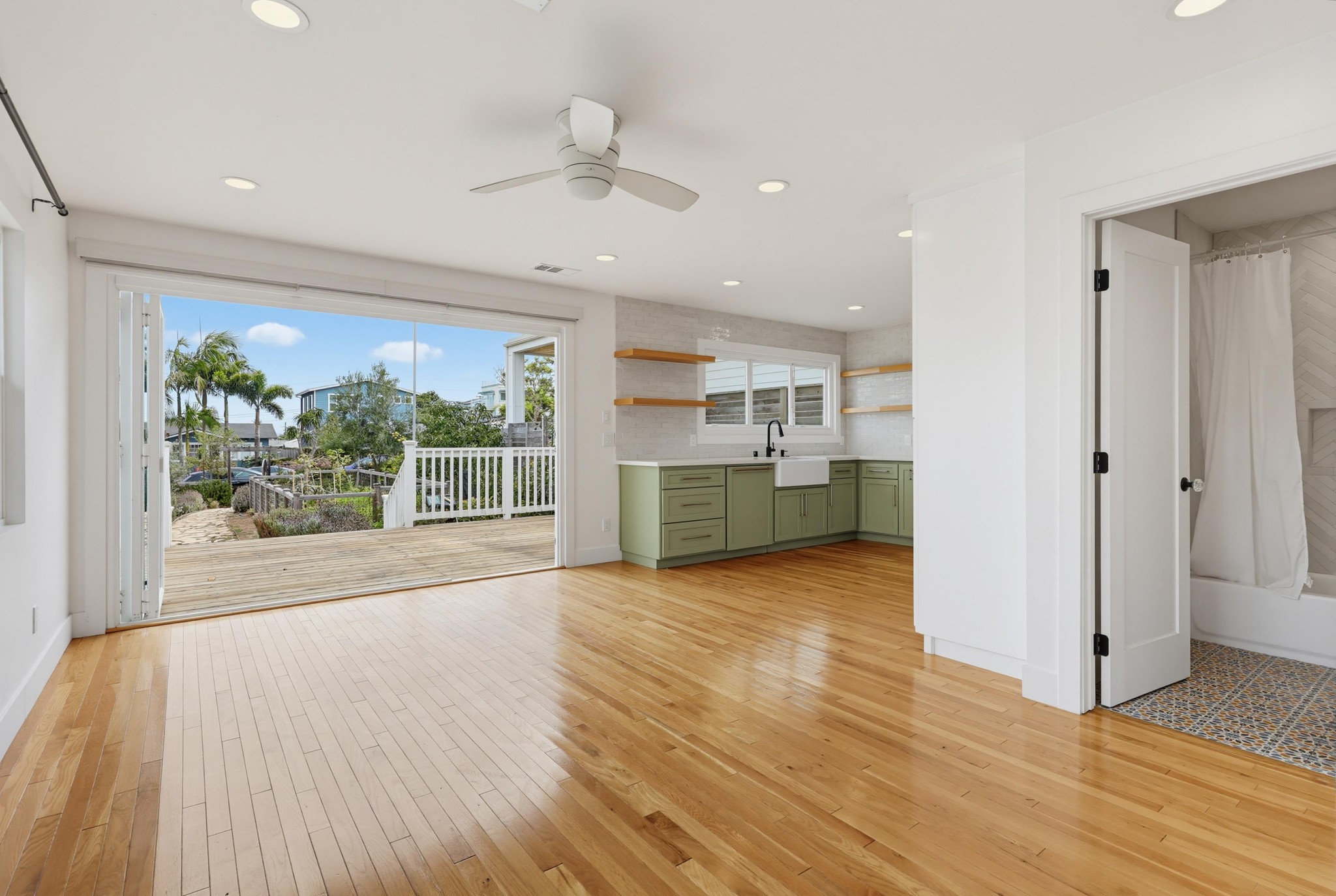 Virtual tour photo 23 of 81 for 4525 Saratoga Ave