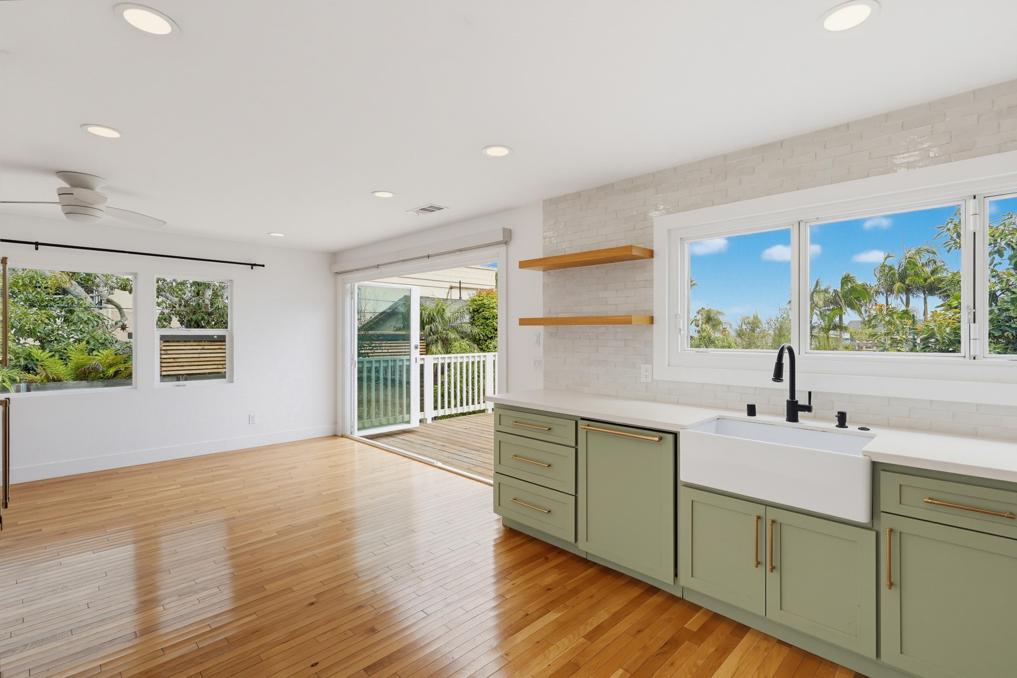 Virtual tour photo 25 of 81 for 4525 Saratoga Ave