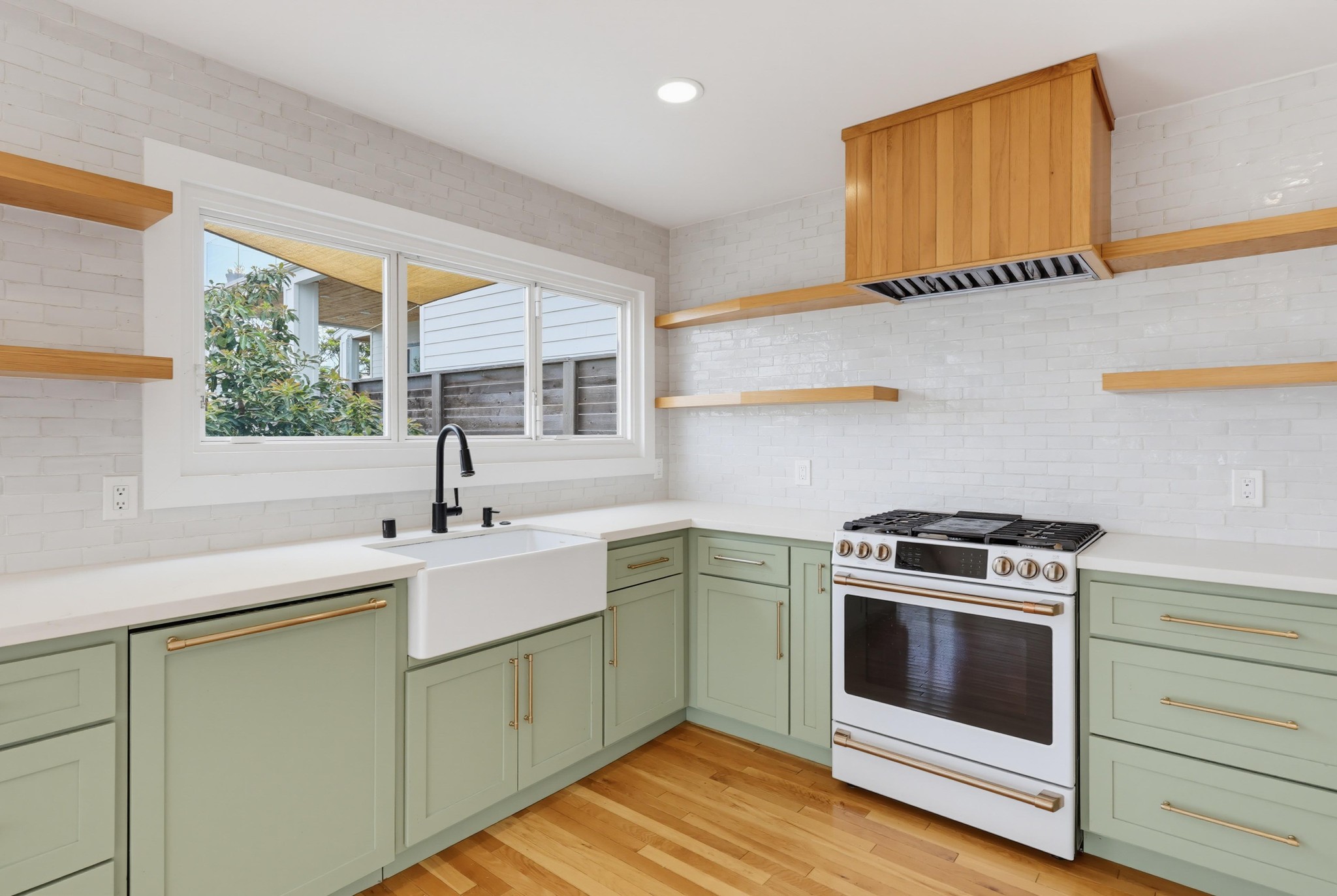 Virtual tour photo 30 of 81 for 4525 Saratoga Ave
