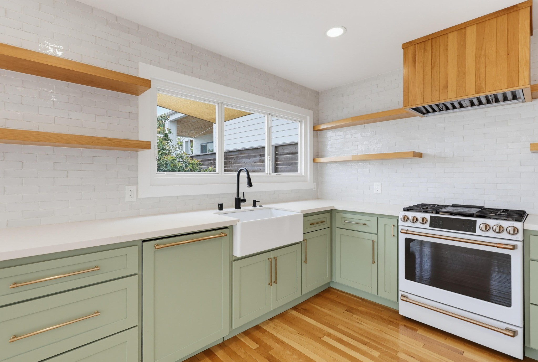 Virtual tour photo 33 of 81 for 4525 Saratoga Ave