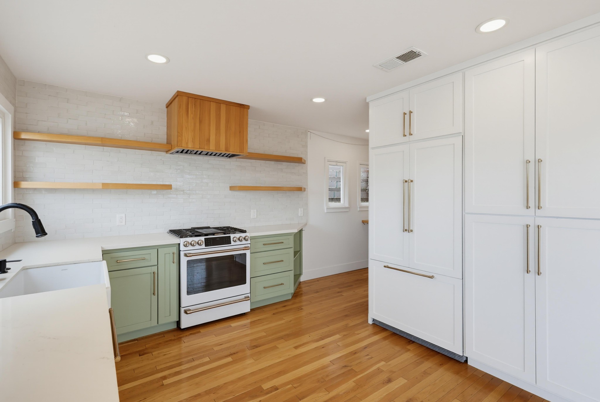 Virtual tour photo 35 of 81 for 4525 Saratoga Ave