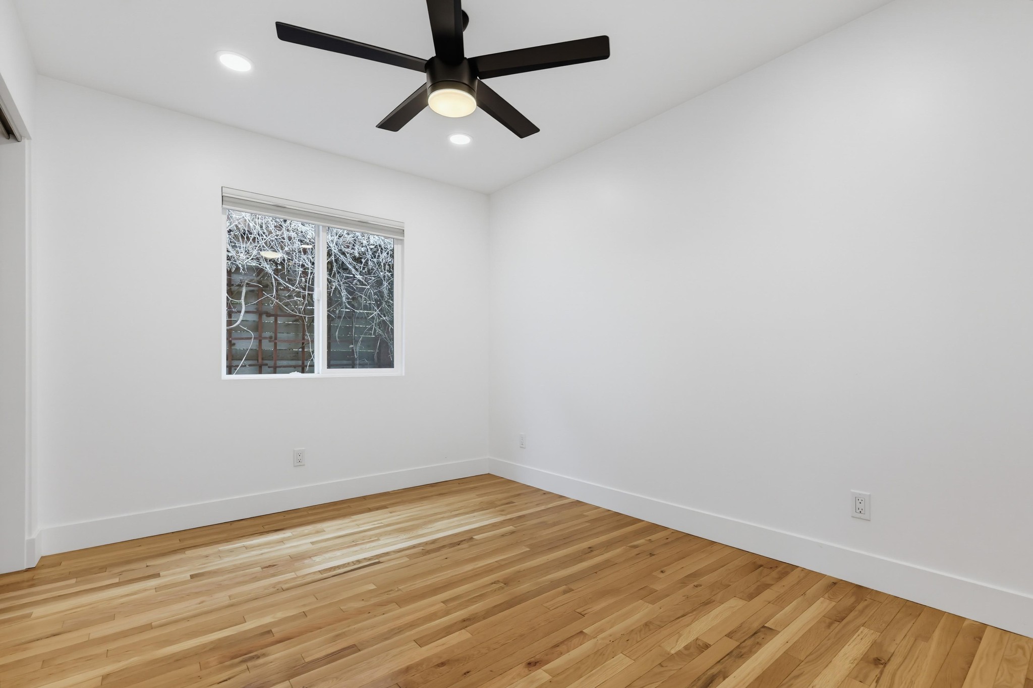 Virtual tour photo 46 of 81 for 4525 Saratoga Ave