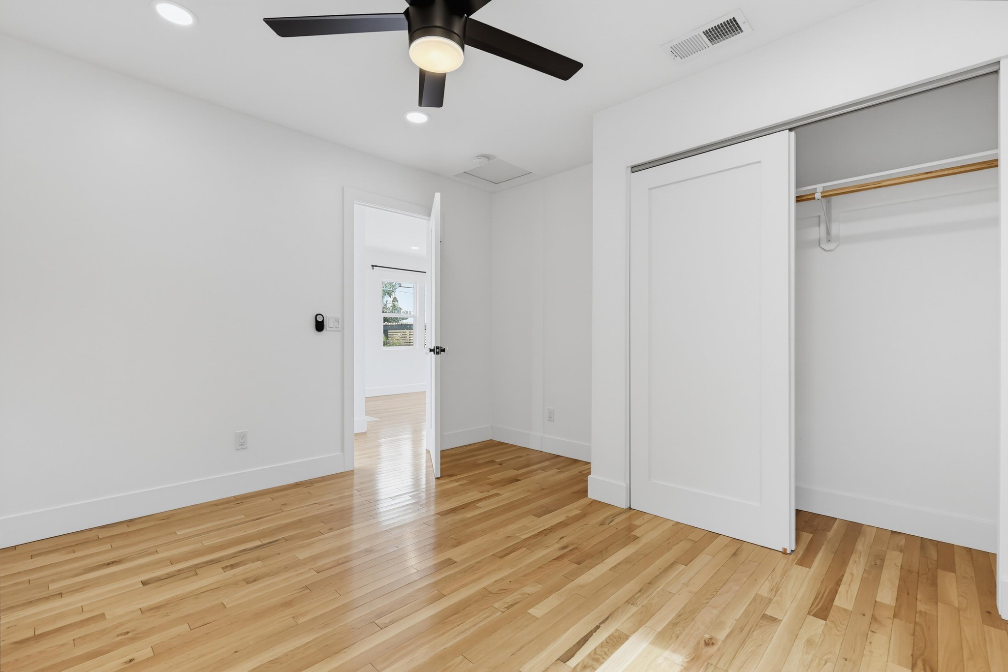 Virtual tour photo 48 of 81 for 4525 Saratoga Ave