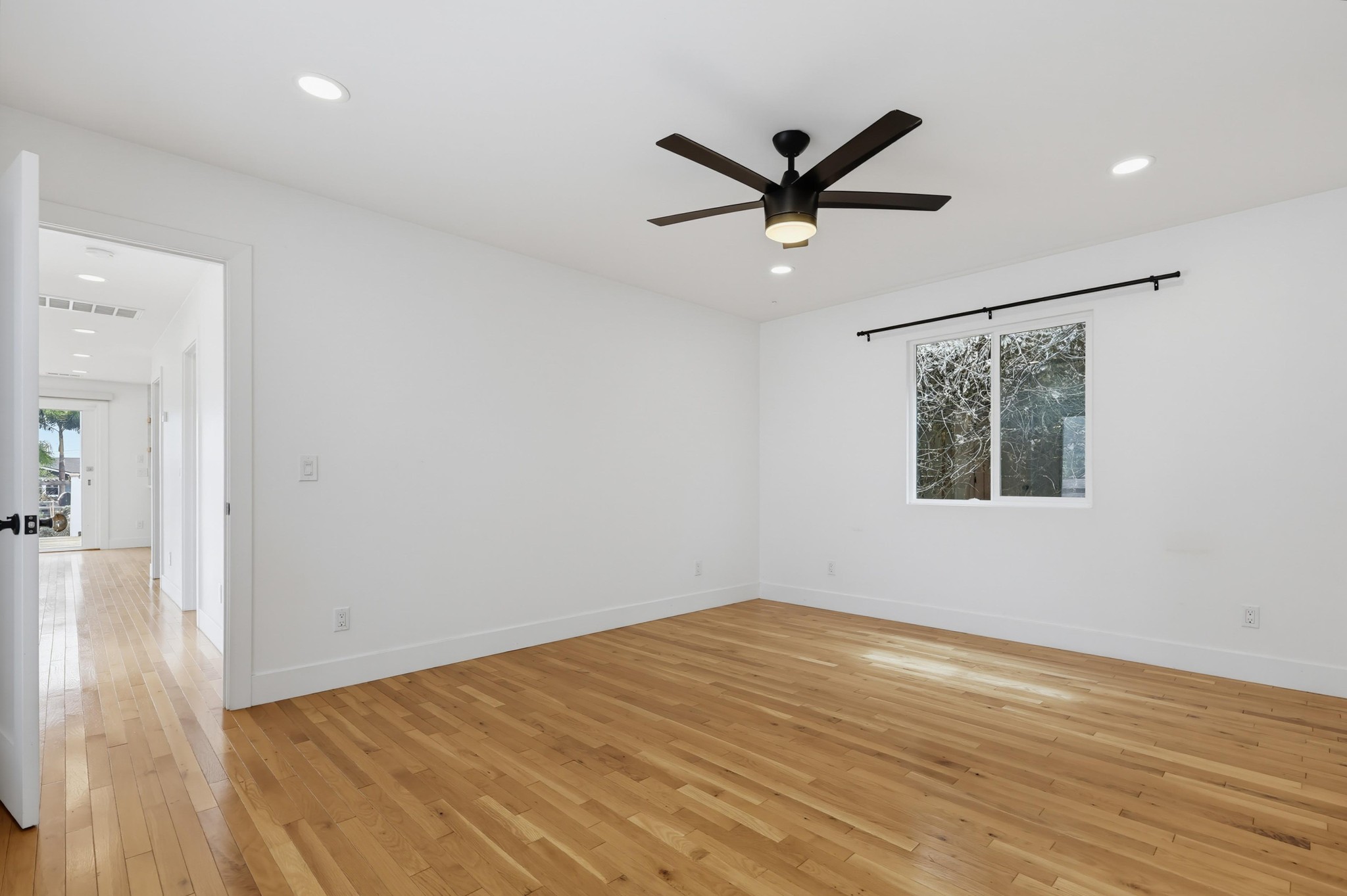 Virtual tour photo 53 of 81 for 4525 Saratoga Ave