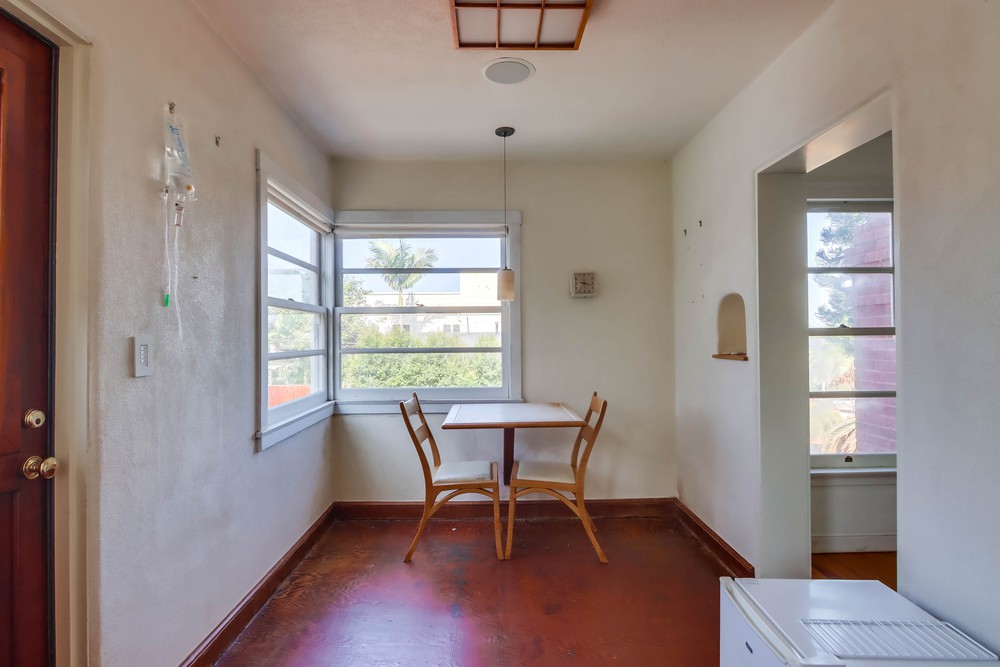 Virtual tour photo 18 of 24 for 4525 Saratoga Ave
