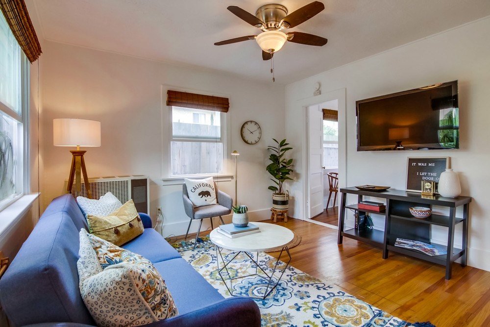 Virtual tour photo 5 of 31 for 4526 1/2 North Ave
