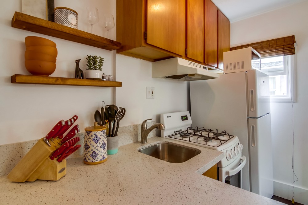 Virtual tour photo 14 of 31 for 4526 1/2 North Ave