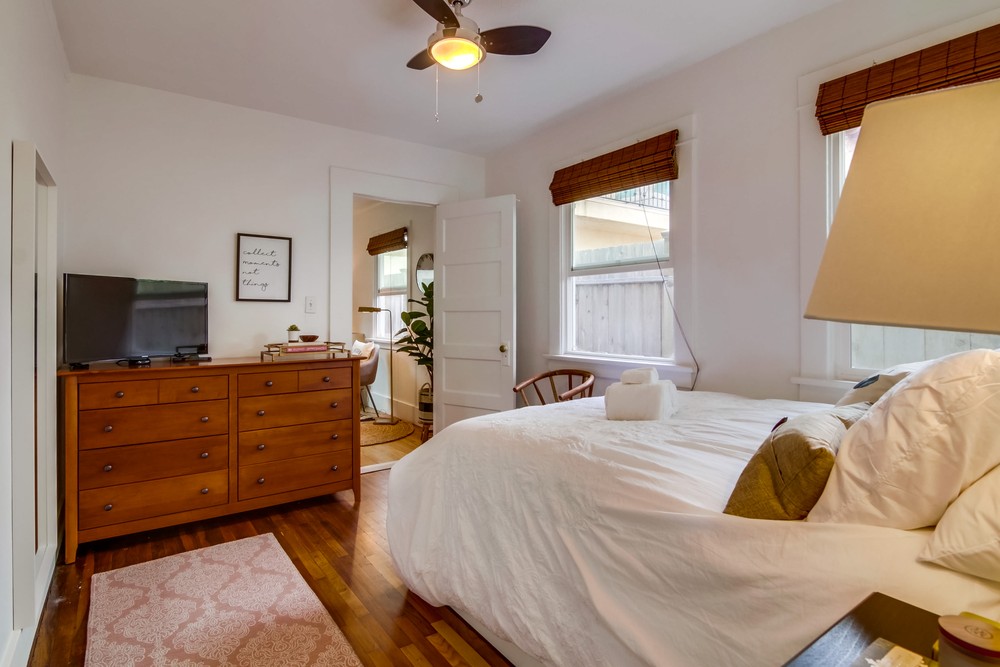 Virtual tour photo 22 of 31 for 4526 1/2 North Ave