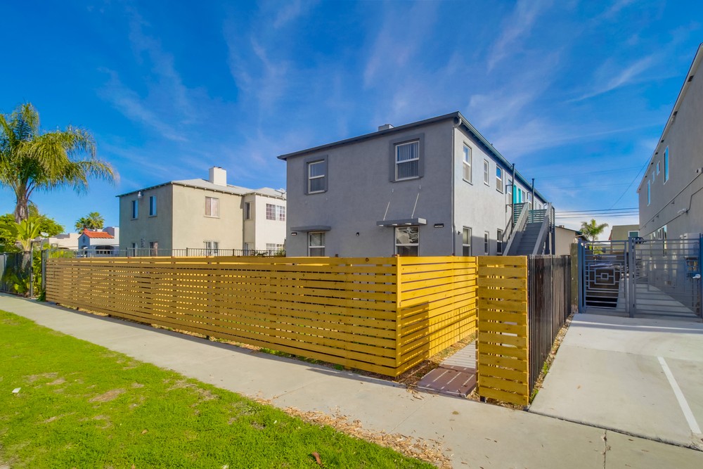 Virtual tour photo 3 of 27 for 4529 Wilson Ave