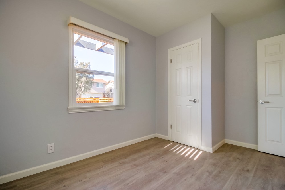 Virtual tour photo 19 of 27 for 4529 Wilson Ave