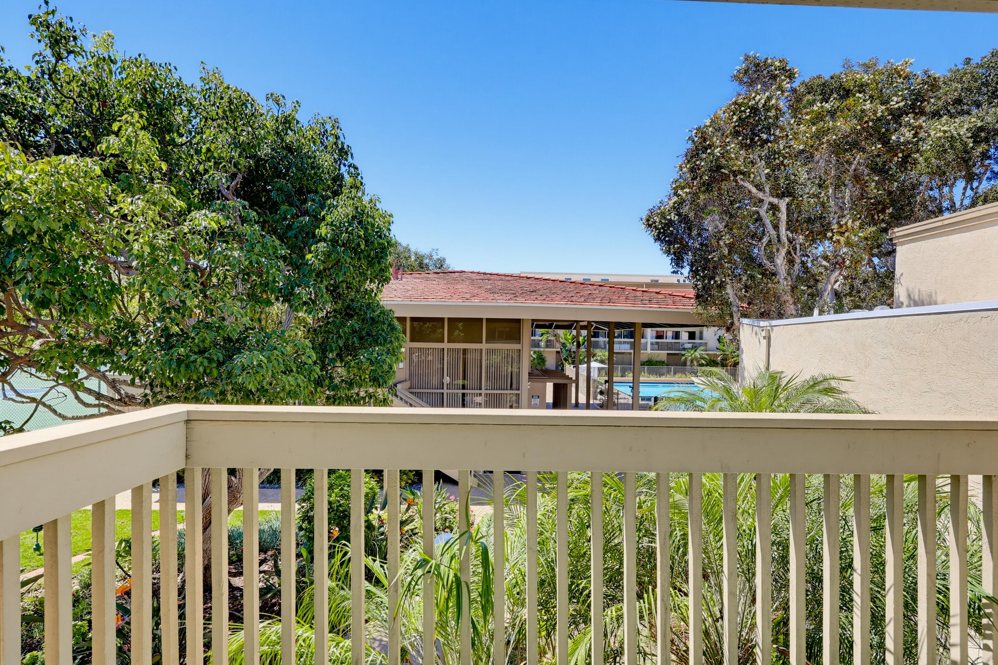 Virtual tour photo 51 of 88 for 453 S Sierra Ave Unit 164