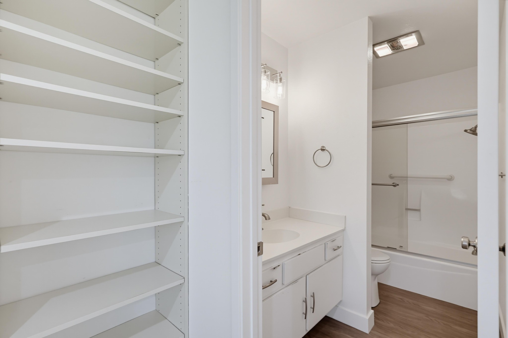 Virtual tour photo 61 of 88 for 453 S Sierra Ave Unit 164