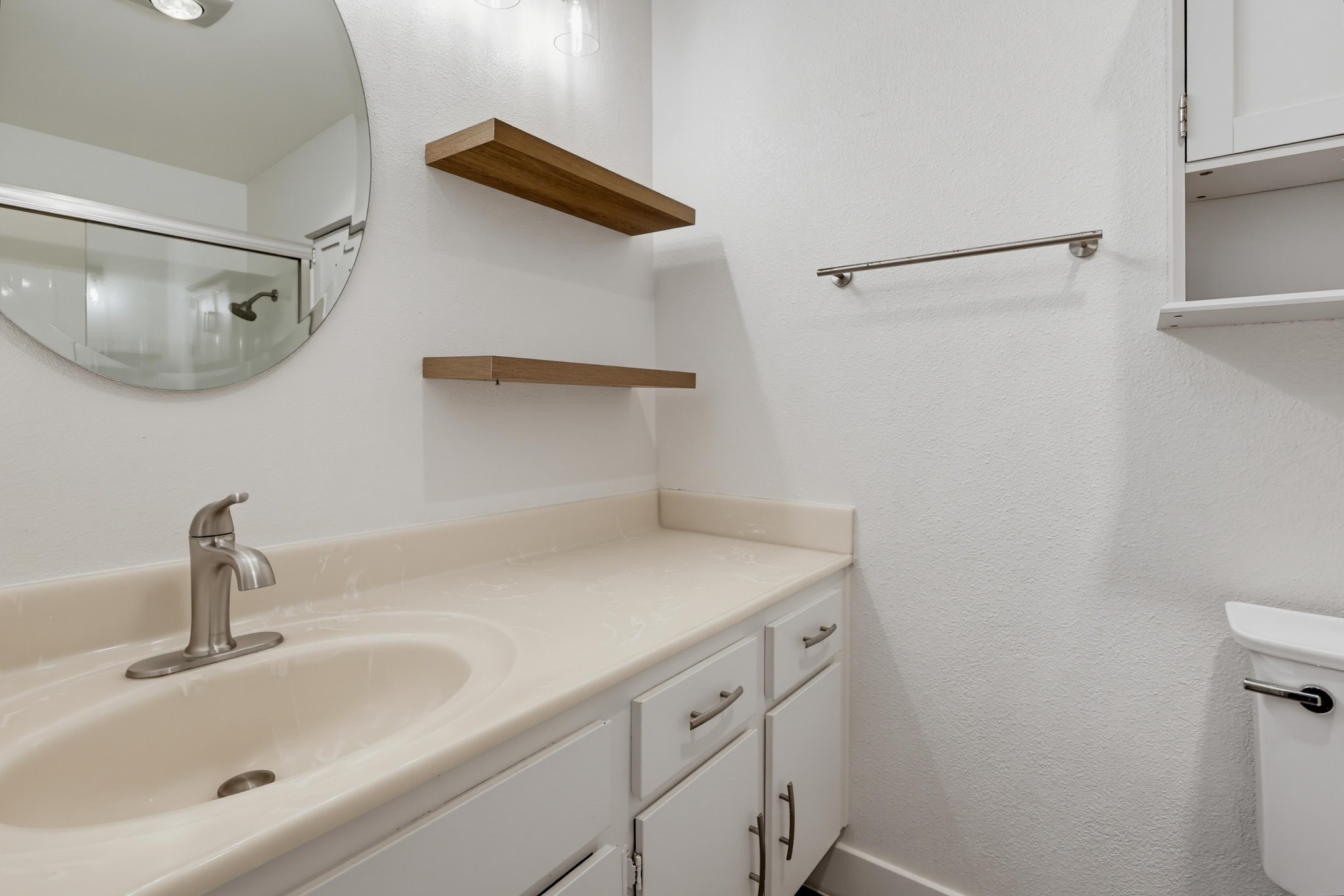 Virtual tour photo 62 of 88 for 453 S Sierra Ave Unit 164
