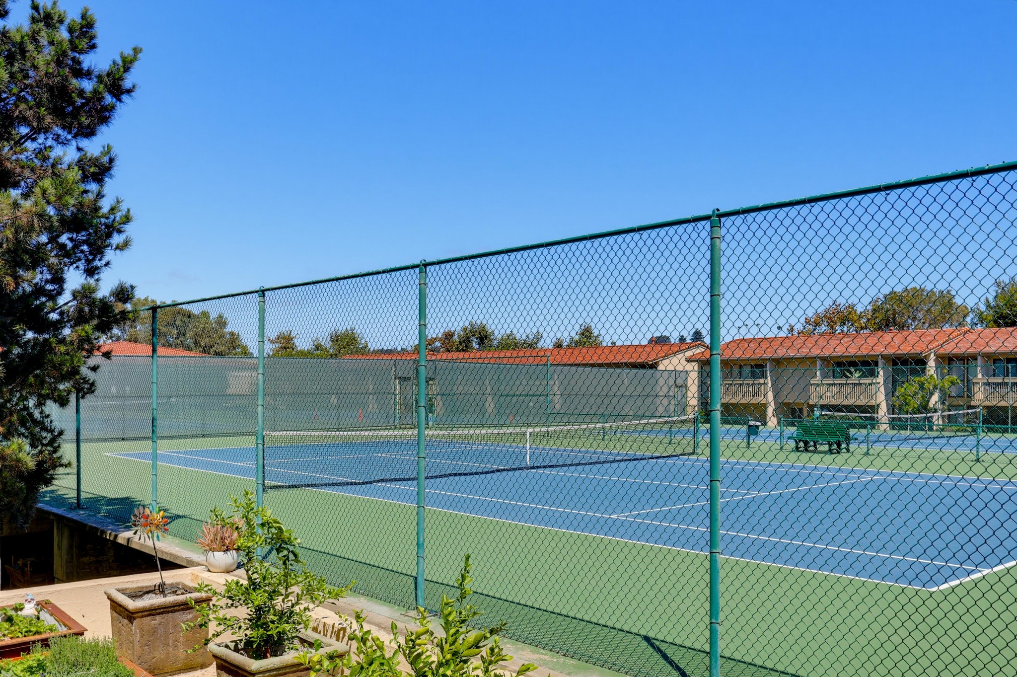 Virtual tour photo 72 of 88 for 453 S Sierra Ave Unit 164